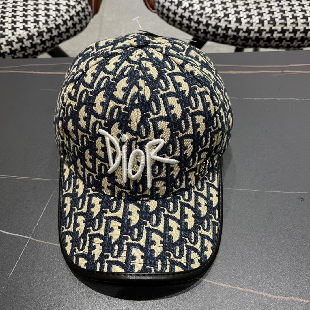 Christian Dior Caps